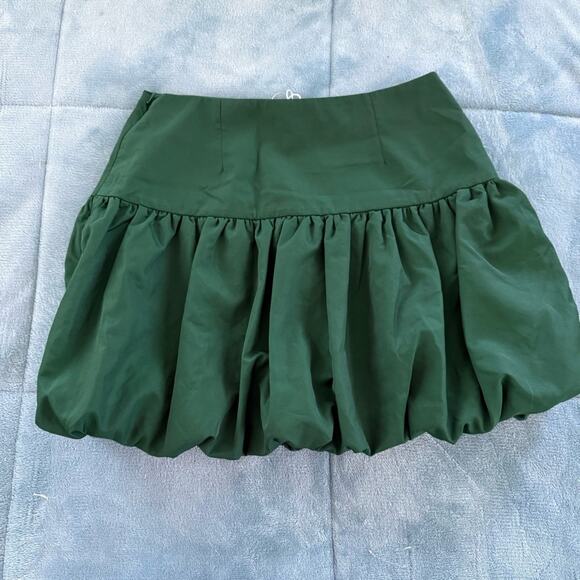 WAYF Taffeta Bubble Mini Skirt - Picture 6 of 7